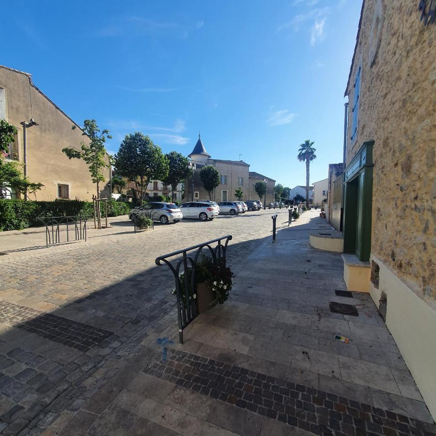 Maison Agnes Et Johann Sauvian Bagian luar foto