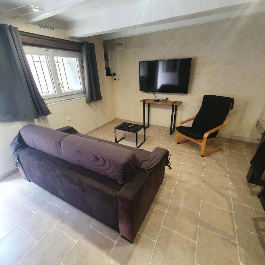 Maison Agnes Et Johann Sauvian Bagian luar foto